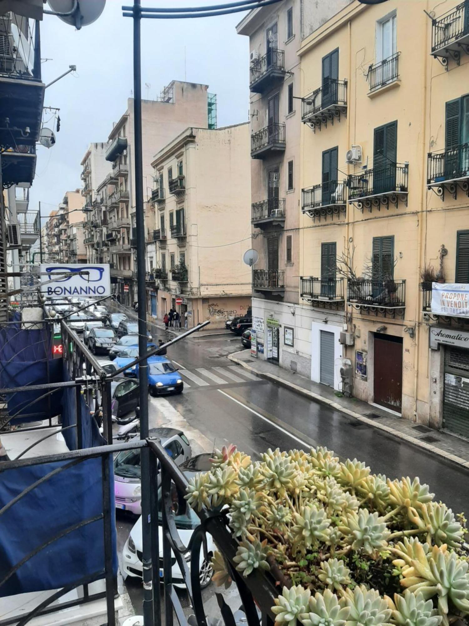 Casa Ore-Tea Palermo Exterior photo